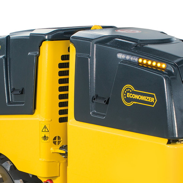 Walec okołkowany Bomag BMP 8500 Kubota